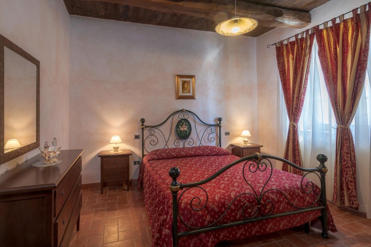 Castello Di Pupaggi Farm stay *